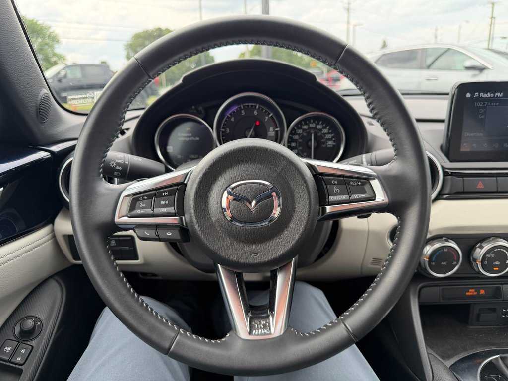 Mazda MX-5  2022 à Plessisville, Québec - 24 - w1024h768px
