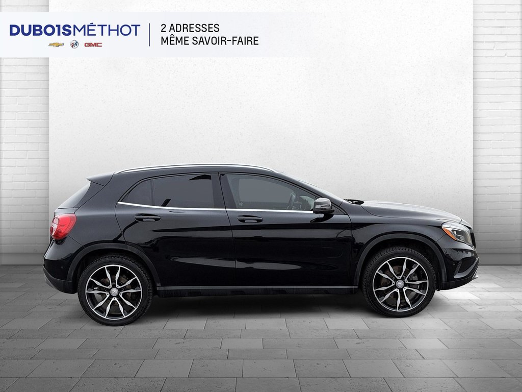 Mercedes-Benz GLA-Class GLA 250, 4 MATIC, CUIR, TOIT, AWD, GPS !!! 2015 à Plessisville, Québec - 8 - w1024h768px