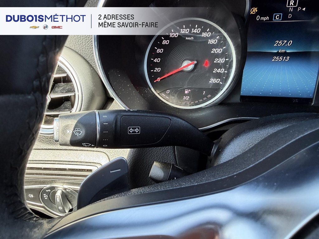 Mercedes-Benz GLC 300, 4 MATIC 2023 à Plessisville, Québec - 33 - w1024h768px