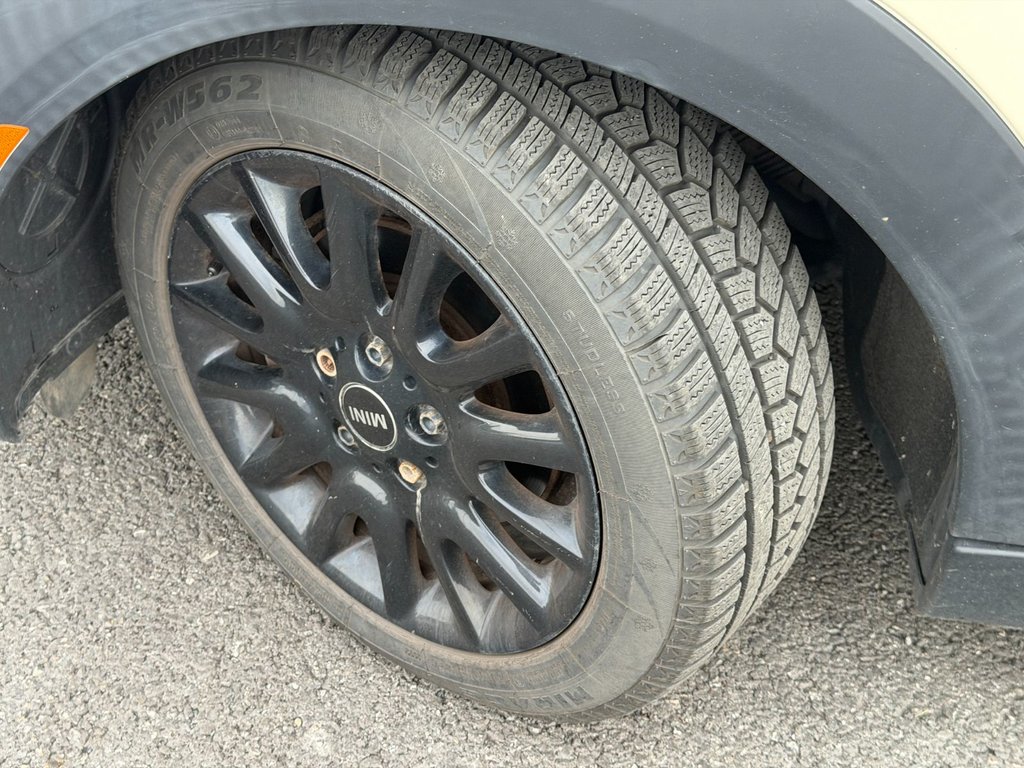 2014 MINI Cooper Hardtop in Plessisville, Quebec - 2 - w1024h768px