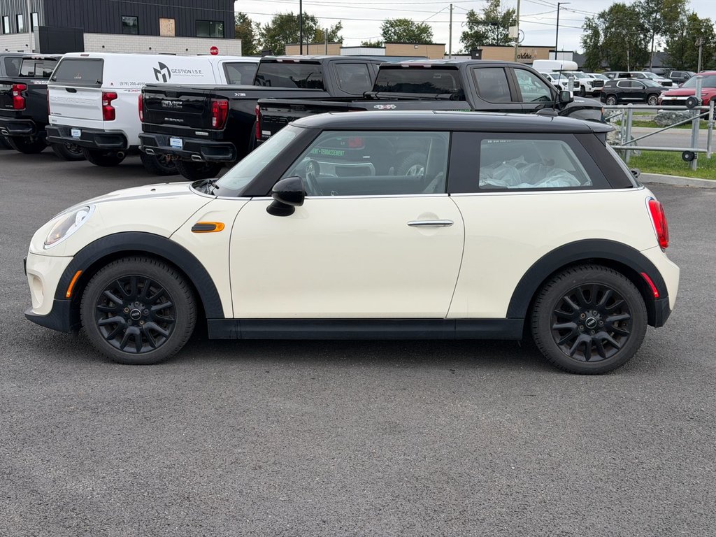2014 MINI Cooper Hardtop in Plessisville, Quebec - 4 - w1024h768px