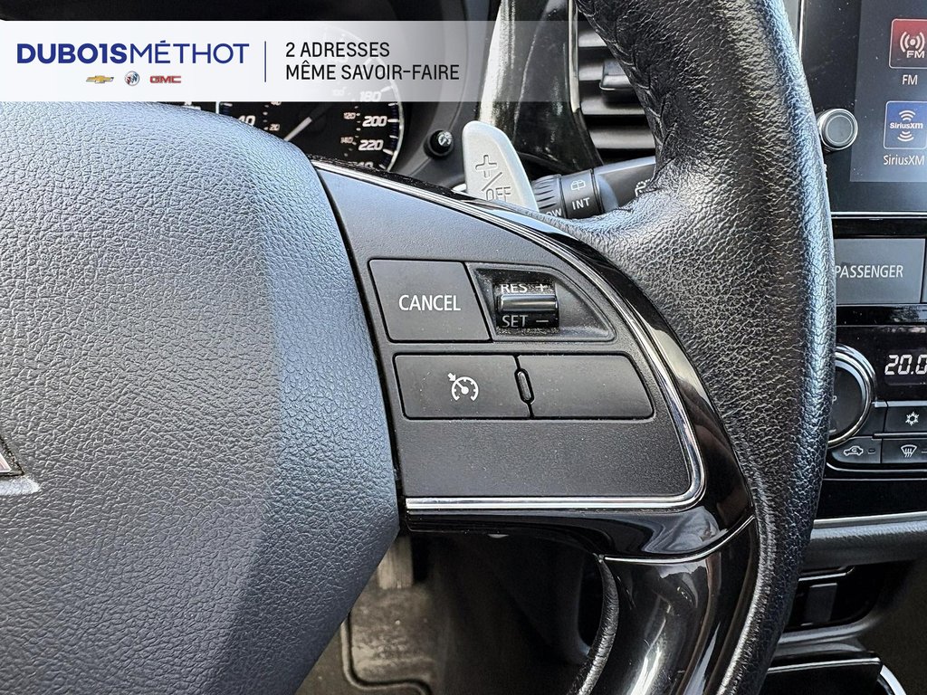 2017 Mitsubishi Outlander in Victoriaville, Quebec - 27 - w1024h768px