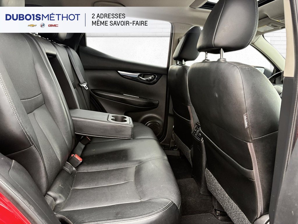 Nissan Qashqai SL, AWD, CUIR, TOIT, 2.0L !!! 2017 à Plessisville, Québec - 13 - w1024h768px