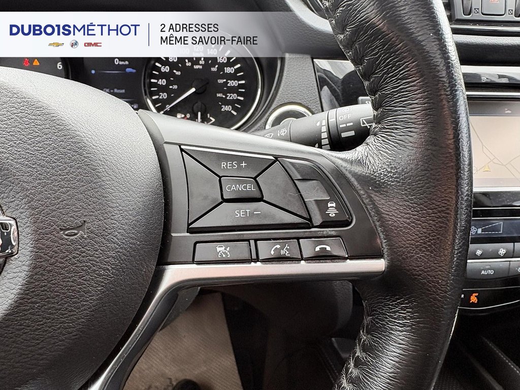 Nissan Qashqai SL, AWD, CUIR, TOIT, 2.0L !!! 2017 à Plessisville, Québec - 23 - w1024h768px