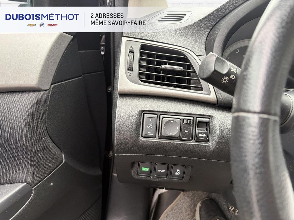 2015 Nissan Sentra in Plessisville, Quebec - 6 - w1024h768px