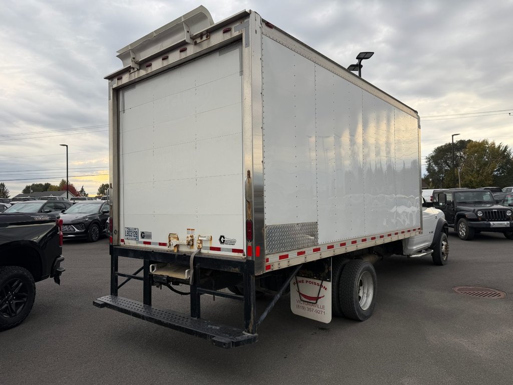 Ram 5500 Chassis  2019 à Victoriaville, Québec - 5 - w1024h768px