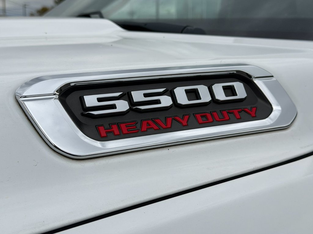 Ram 5500 Chassis  2019 à Victoriaville, Québec - 26 - w1024h768px
