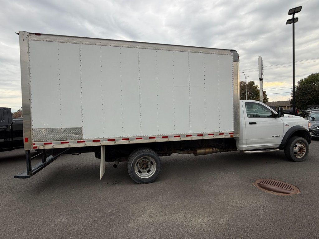 Ram 5500 Chassis  2019 à Victoriaville, Québec - 7 - w1024h768px