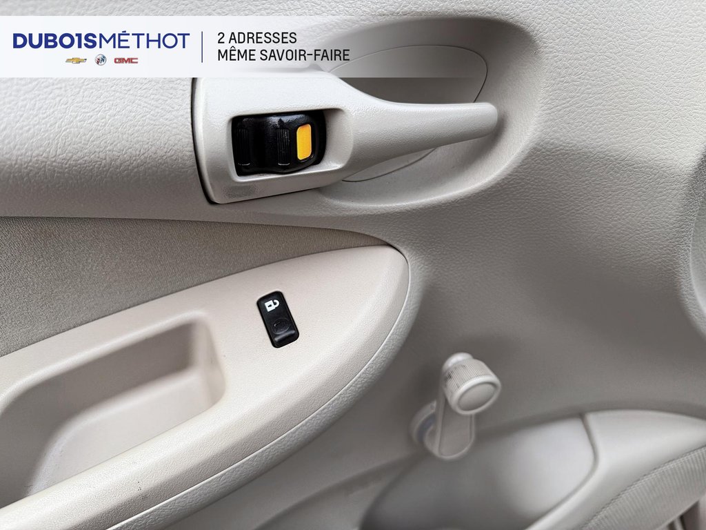 Toyota Corolla AUTOMATIQUE, 1.8L BERLINE, VOITURE ABORDABLE !!! 2010 à Plessisville, Québec - 11 - w1024h768px