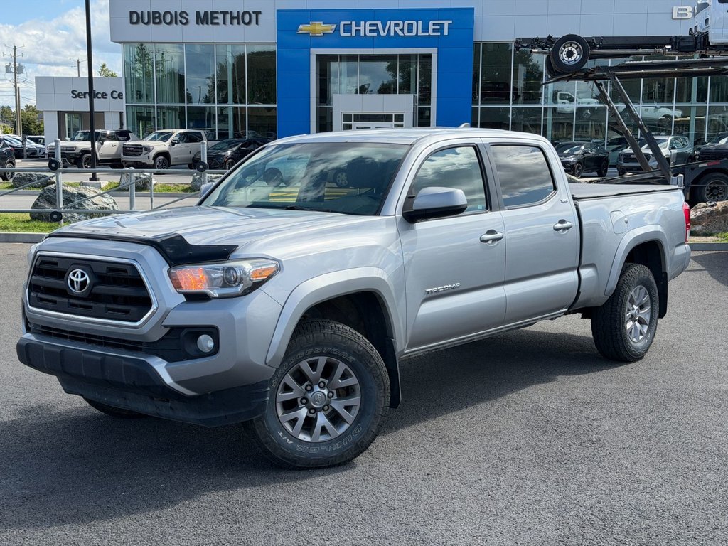 Toyota Tacoma  2017 à Victoriaville, Québec - 1 - w1024h768px