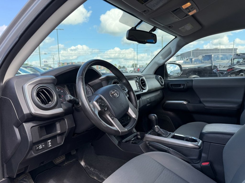 Toyota Tacoma  2017 à Victoriaville, Québec - 13 - w1024h768px