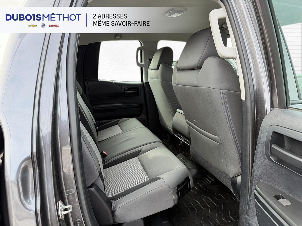 Toyota Tundra SR, V8 5.7L, 4X4, BAS KILOMETRAGE !!! 2015 à Plessisville, Québec - 10 - w1024h768px