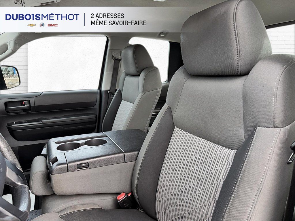 Toyota Tundra SR, V8 5.7L, 4X4, BAS KILOMETRAGE !!! 2015 à Plessisville, Québec - 18 - w1024h768px