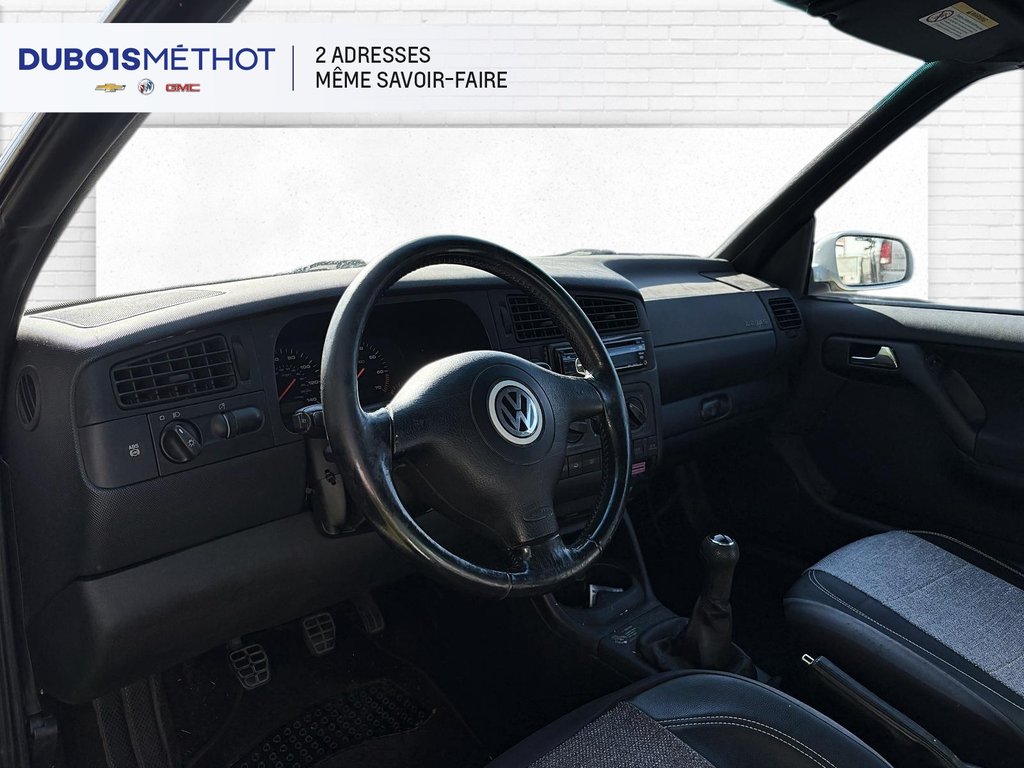2000 Volkswagen Cabrio in Plessisville, Quebec - 2 - w1024h768px