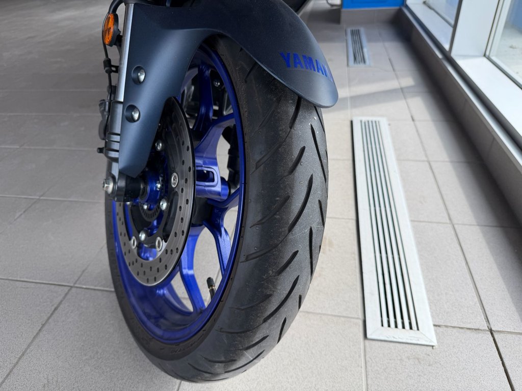 2024 Yamaha MT-03 ULTRA PROPRE !!! in Victoriaville, Quebec - 8 - w1024h768px