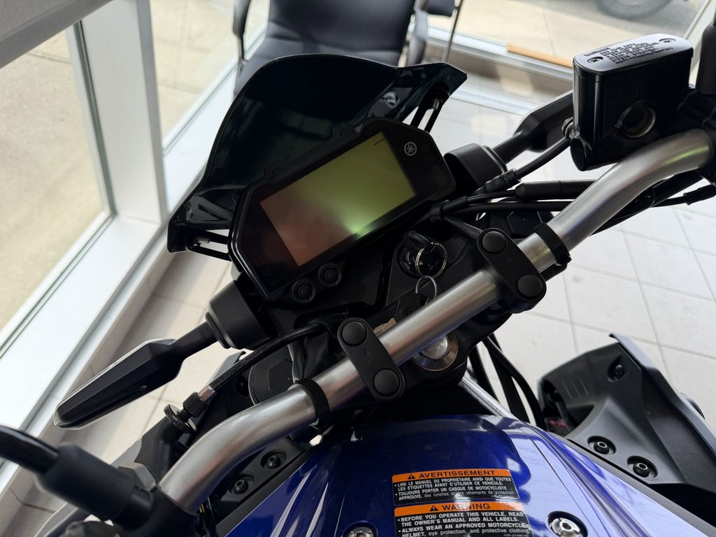 2024 Yamaha MT-03 ULTRA PROPRE !!! in Victoriaville, Quebec - 11 - w1024h768px