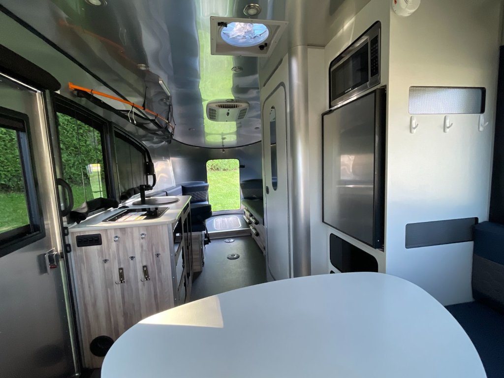 2021  Basecamp 20X, OPTION A/C ET MICRO-ONDE  !!! in Victoriaville, Quebec - 52 - w1024h768px