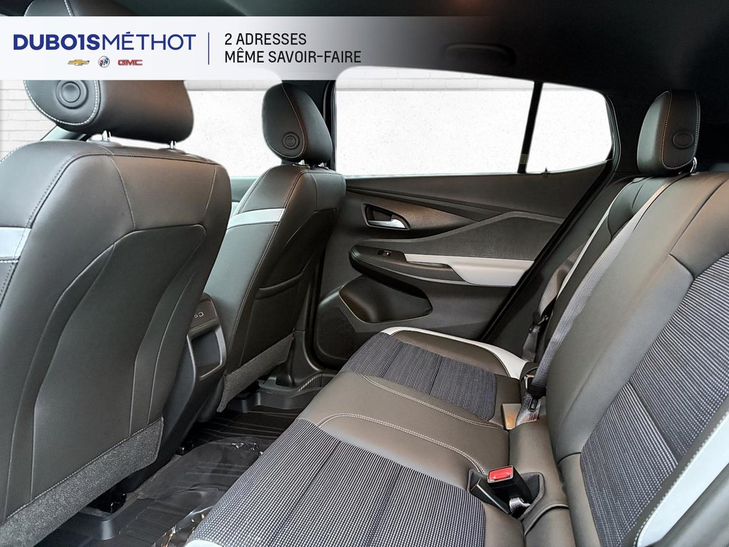 2025 Buick Envista Preferred in Victoriaville, Quebec - 5 - w1024h768px