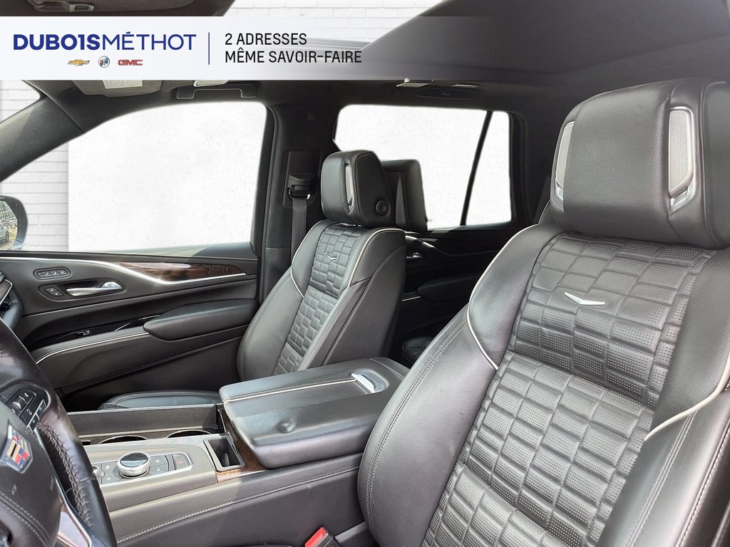 Cadillac Escalade SPORT PLATINUM, V8 6.2L, 2021 à Victoriaville, Québec - 24 - w1024h768px