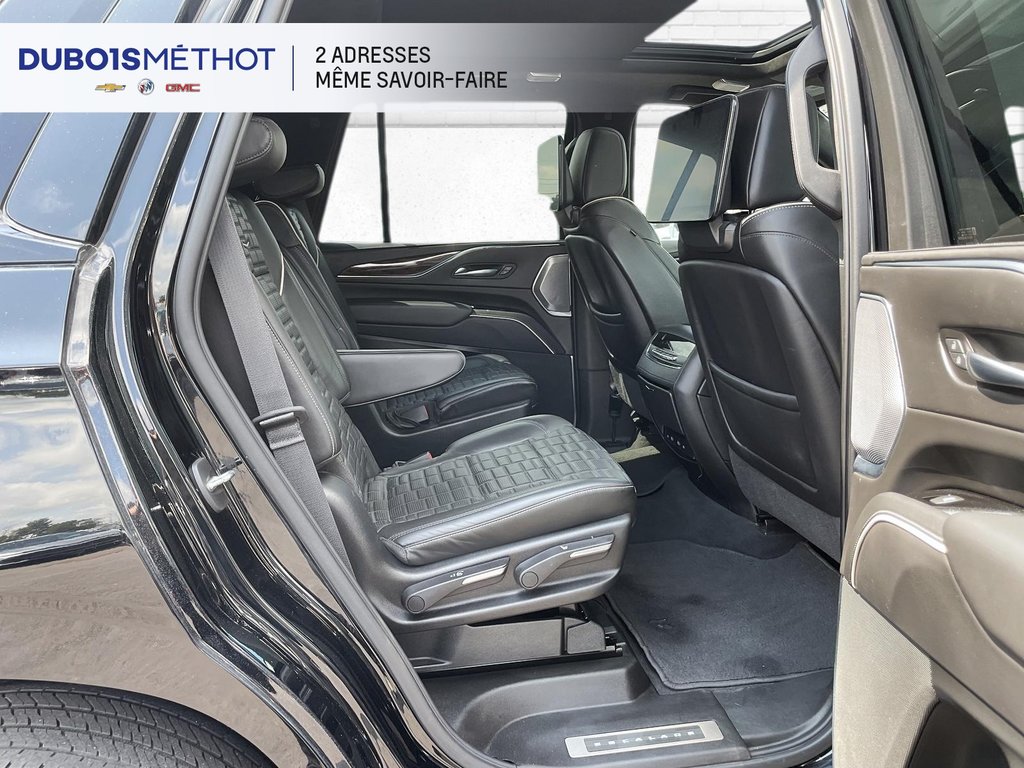 Cadillac Escalade SPORT PLATINUM, V8 6.2L, 2021 à Victoriaville, Québec - 11 - w1024h768px