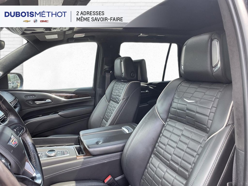 Cadillac Escalade SPORT PLATINUM, V8 6.2L, 2021 à Victoriaville, Québec - 23 - w1024h768px