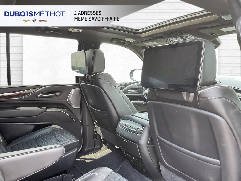 Cadillac Escalade SPORT PLATINUM, V8 6.2L, 2021 à Victoriaville, Québec - 12 - w1024h768px