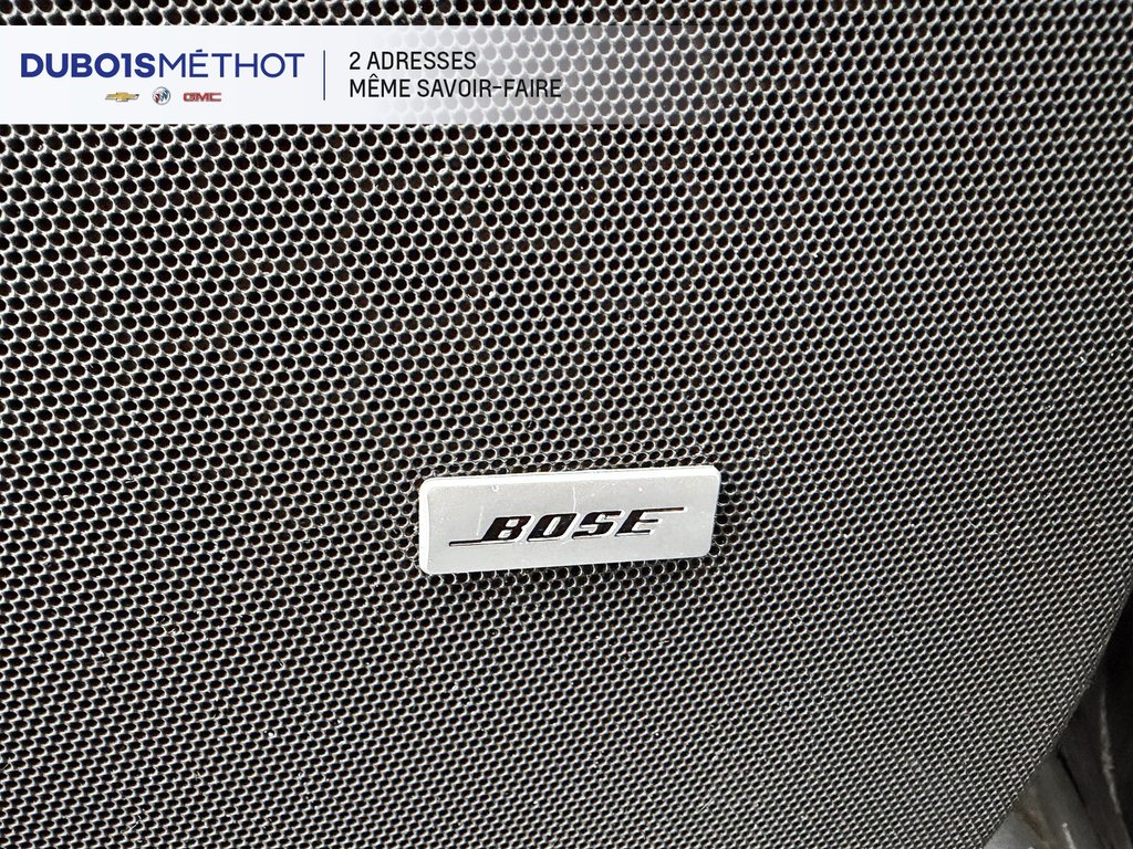 2017 Cadillac XT5 LUXURY AWD, V6 3.6L, CUIR, TOIT in Victoriaville, Quebec - 21 - w1024h768px