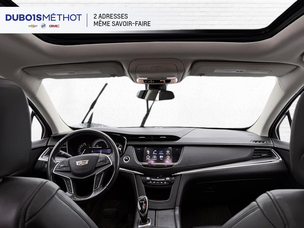 2017 Cadillac XT5 LUXURY AWD, V6 3.6L, CUIR, TOIT in Victoriaville, Quebec - 14 - w1024h768px
