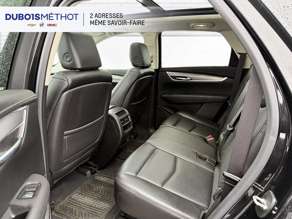 2017 Cadillac XT5 LUXURY AWD, V6 3.6L, CUIR, TOIT in Victoriaville, Quebec - 13 - w1024h768px