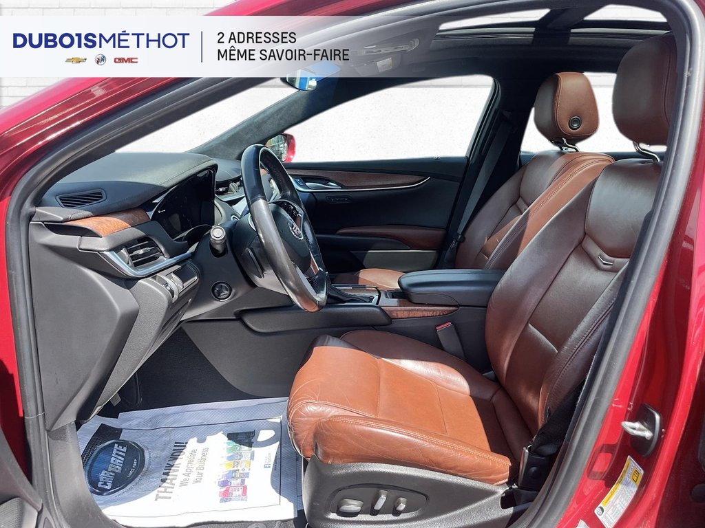 Cadillac XTS 4 AWD, LUXURY, CUIR, TOIT, V6 3.6L BERLINE!!! 2015 à Plessisville, Québec - 17 - w1024h768px