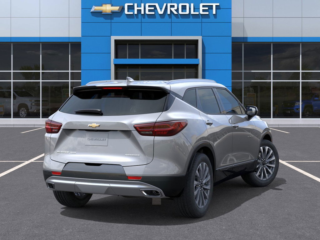 2025 Chevrolet Blazer Premier in Victoriaville, Quebec - 4 - w1024h768px