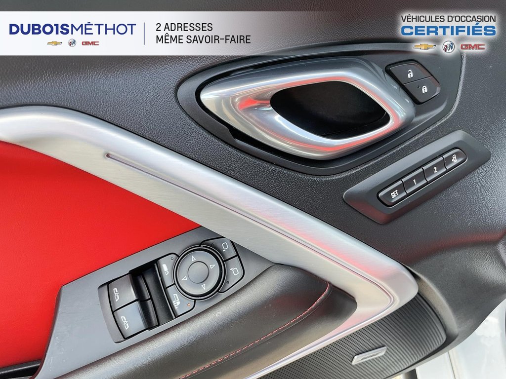 Chevrolet Camaro 2SS, V8 6.2L, AUTOMATIQUE, CONVERTIBLE CUIR, BOSE 2018 à Victoriaville, Québec - 25 - w1024h768px