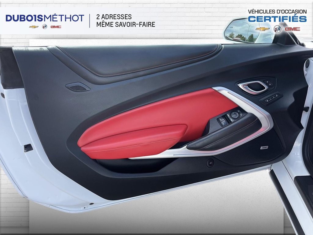 Chevrolet Camaro 2SS, V8 6.2L, AUTOMATIQUE, CONVERTIBLE CUIR, BOSE 2018 à Victoriaville, Québec - 24 - w1024h768px