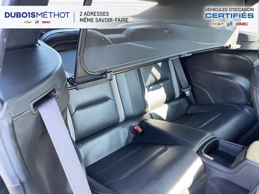 2020 Chevrolet Camaro CONVERTIBLE, 2LT, V6 3.6L, CUIR, BOSE !!! in Victoriaville, Quebec - 17 - w1024h768px