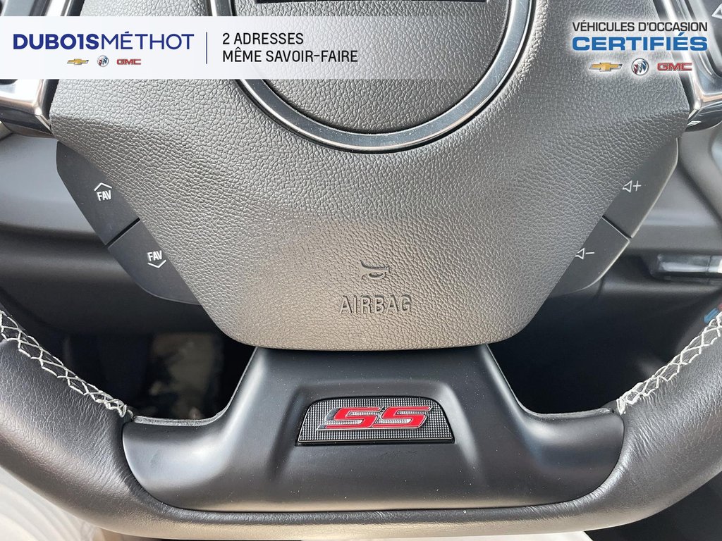 Chevrolet Camaro 1SS RS V8 6.2L, CONVERTIBLE, AUTOMATIQUE !!! 2023 à Victoriaville, Québec - 33 - w1024h768px