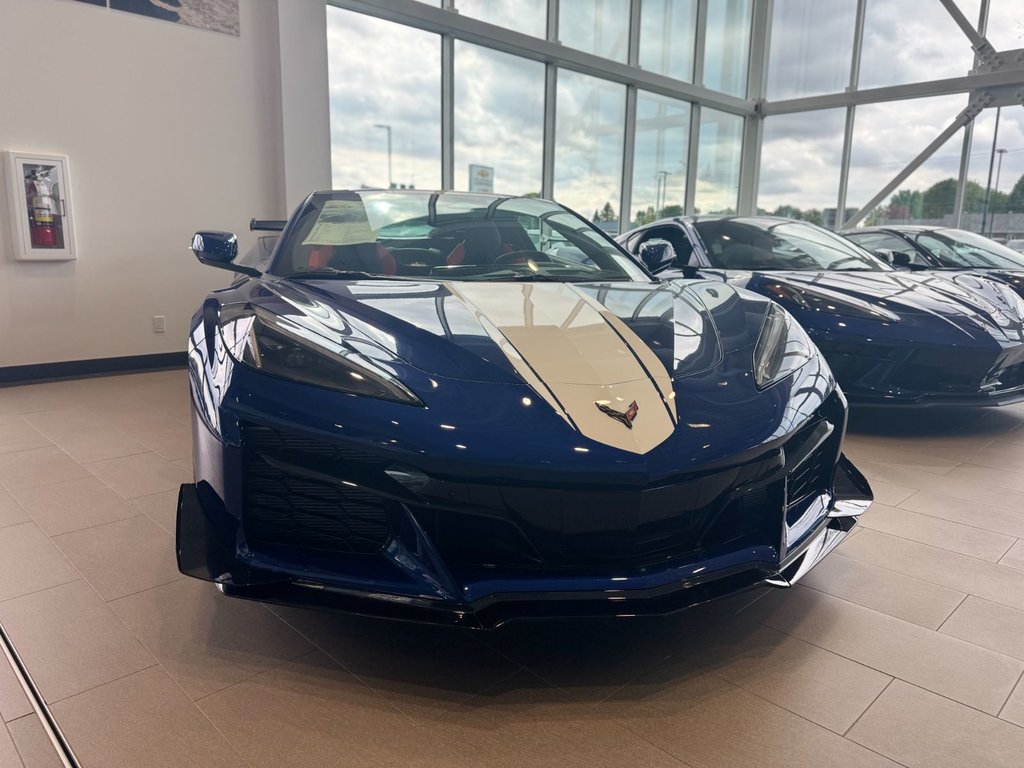 Chevrolet Corvette Grand Sport  2027 à Victoriaville, Québec - 2 - w1024h768px