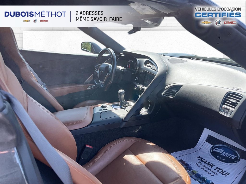 Chevrolet Corvette Z51 2LT, CONVERTIBLE, V8 6.2L, MANUEL  CUIR !!! 2017 à Victoriaville, Québec - 20 - w1024h768px