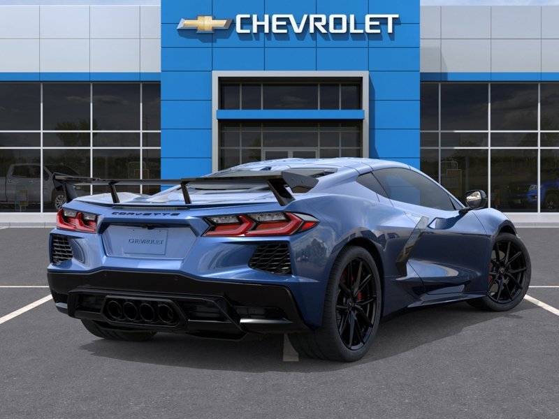 2027 Chevrolet Corvette in Victoriaville, Quebec - 4 - w1024h768px