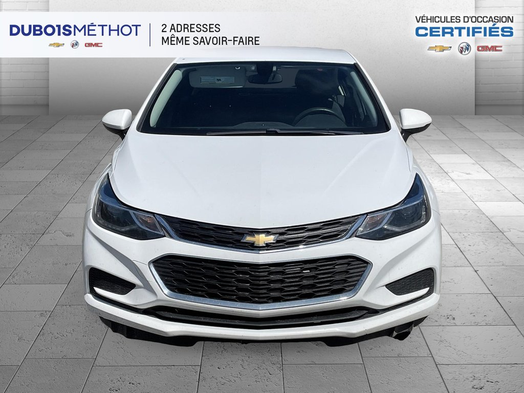 Chevrolet Cruze LT AUTOMATIQUE, AIR CLIMATISEE, CAMERA DE RECUL !! 2018 à Victoriaville, Québec - 2 - w1024h768px