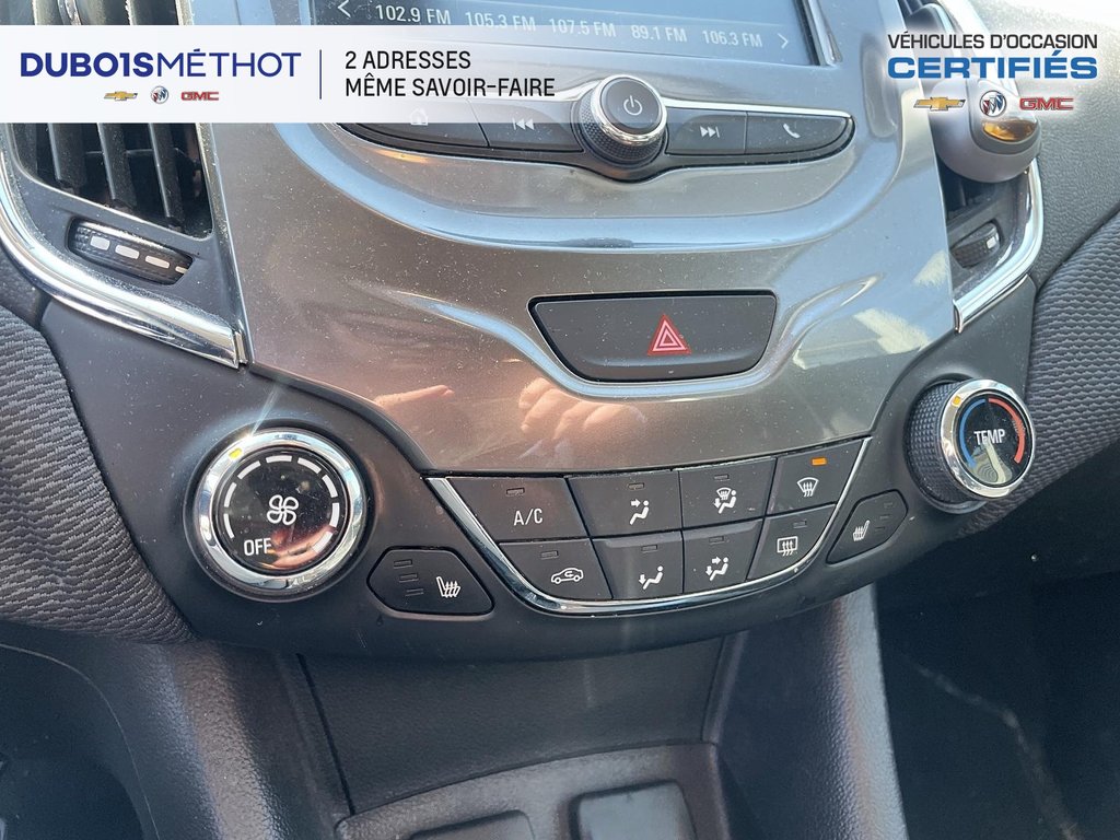 Chevrolet Cruze LT AUTOMATIQUE, AIR CLIMATISEE, CAMERA DE RECUL !! 2018 à Victoriaville, Québec - 15 - w1024h768px