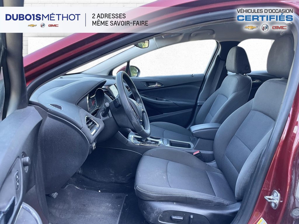 Chevrolet Cruze LT AUTOMATIQUE 1.4L TURBO HATCHBACK AUTOMATIQUE 2018 à Plessisville, Québec - 12 - w1024h768px