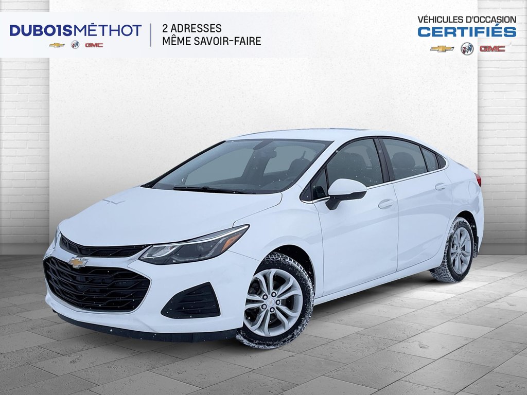 Chevrolet Cruze LT, AUTOMATIQUE, AIR CLIMATISEE, SIEGES CHAUFFANTS 2019 à Victoriaville, Québec - 1 - w1024h768px