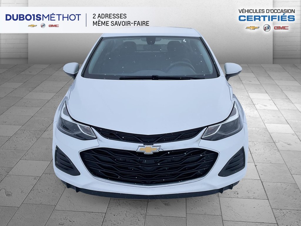 Chevrolet Cruze LT, AUTOMATIQUE, AIR CLIMATISEE, SIEGES CHAUFFANTS 2019 à Victoriaville, Québec - 3 - w1024h768px