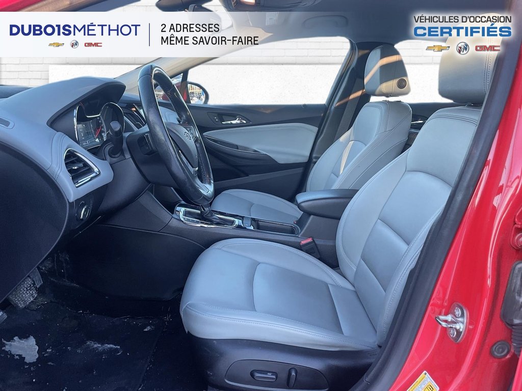 Chevrolet Cruze PREMIER, CUIR, AUTOMATIQUE, 2019 à Victoriaville, Québec - 2 - w1024h768px