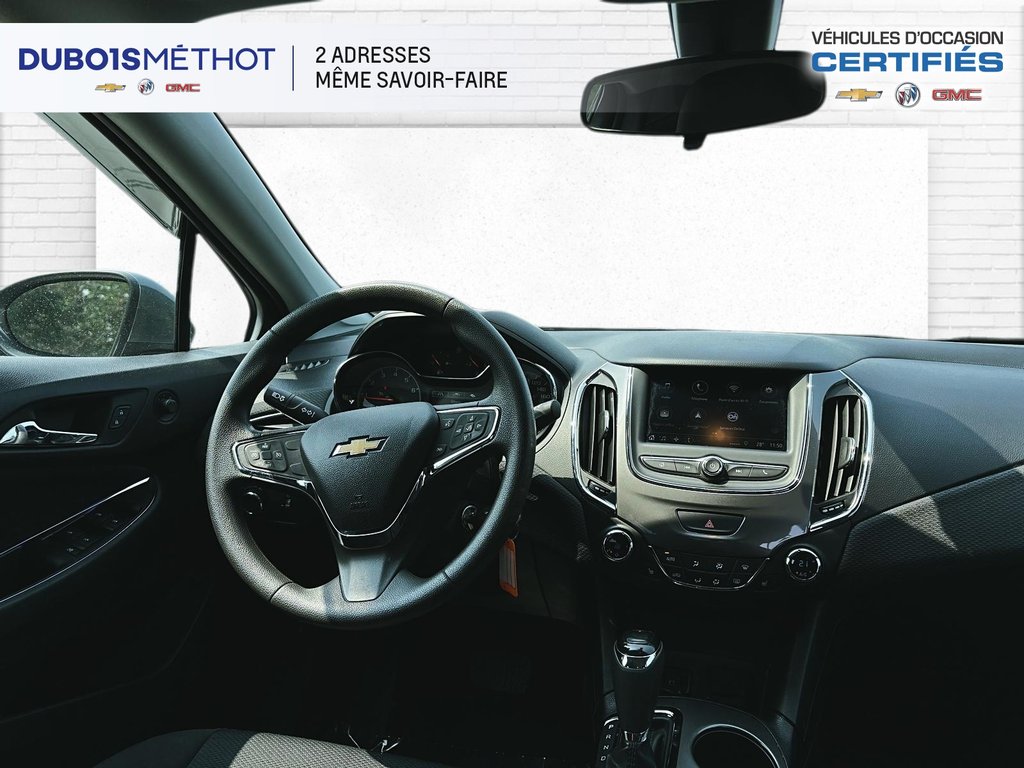 Chevrolet Cruze LT, AUTOMATIQUE, SIEGES CHAUFFANTS 2019 à Victoriaville, Québec - 13 - w1024h768px