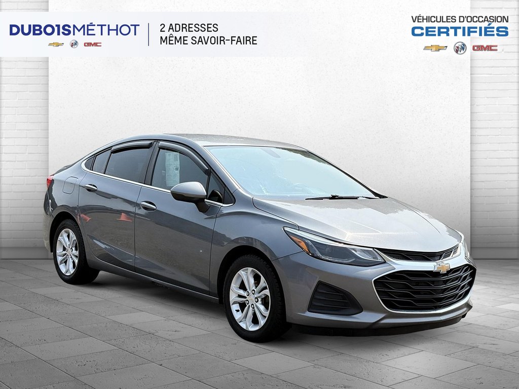 Chevrolet Cruze LT, AUTOMATIQUE, SIEGES CHAUFFANTS 2019 à Victoriaville, Québec - 9 - w1024h768px