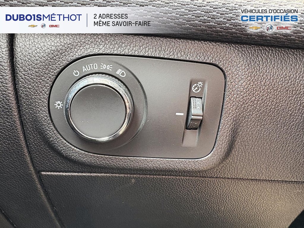 Chevrolet Cruze LT, AUTOMATIQUE, SIEGES CHAUFFANTS 2019 à Victoriaville, Québec - 16 - w1024h768px