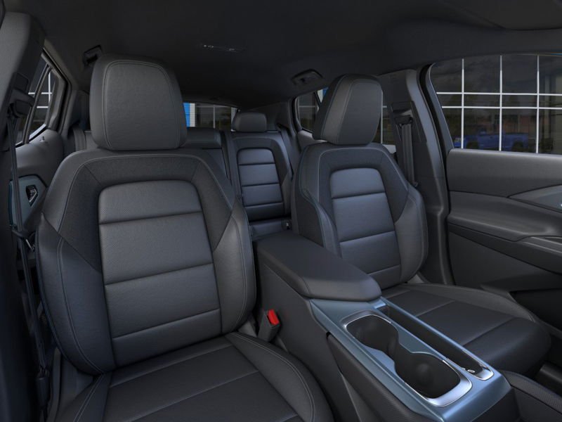 2026 Chevrolet EQUINOX EV LT LT in Victoriaville, Quebec - 6 - w1024h768px