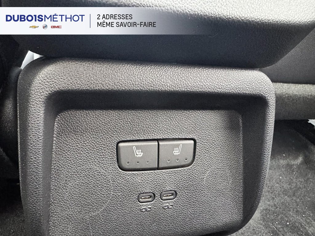 2025 Chevrolet Equinox EV in Victoriaville, Quebec - 14 - w1024h768px