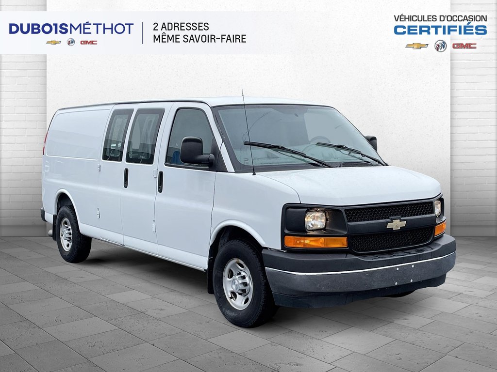 Chevrolet Express Cargo Van DURAMAX 2.8L DIESEL !!! 2017 à Victoriaville, Québec - 8 - w1024h768px